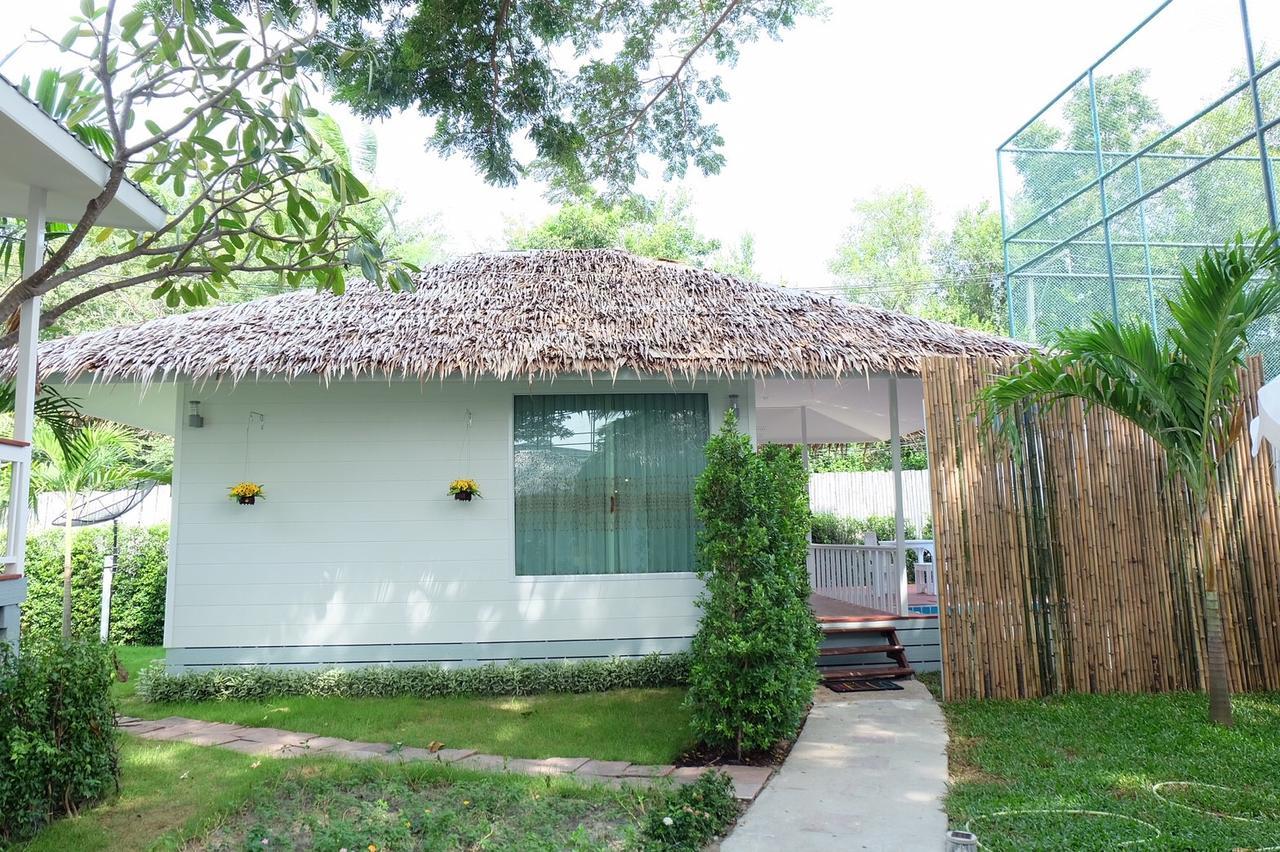 Aquna Huahin Resort Luaran gambar
