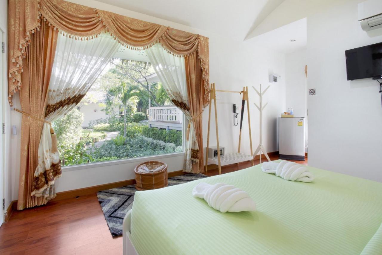 Aquna Huahin Resort Luaran gambar